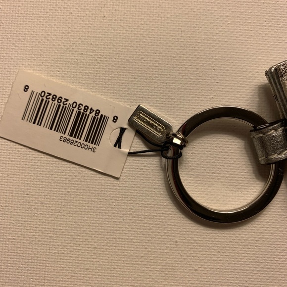 Coach key chain - Picture 3 of 4